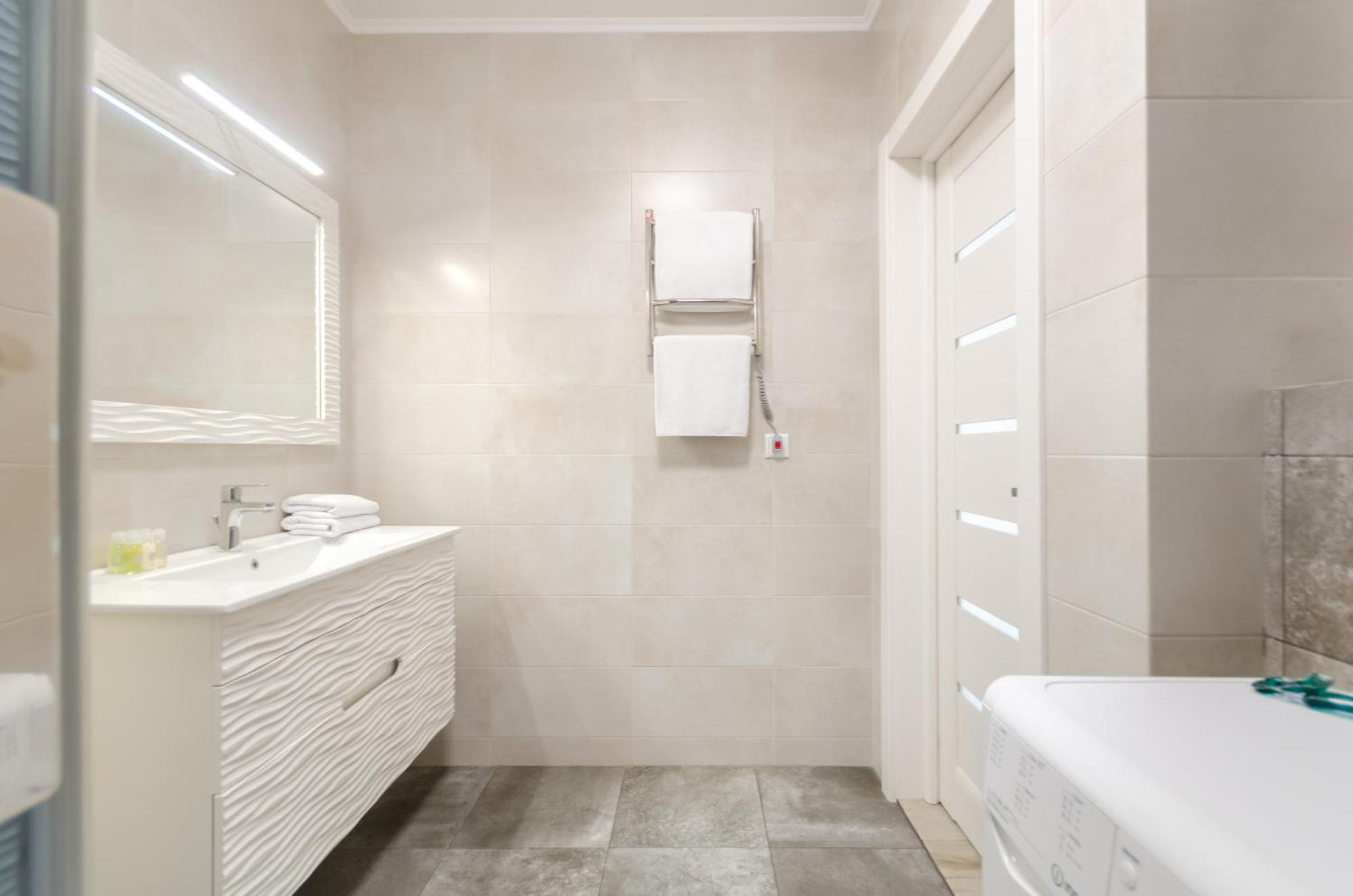21-212 Petrovdom In Mint Apartments At Rc Kvartet Near Central Railway Station 키예프 외부 사진